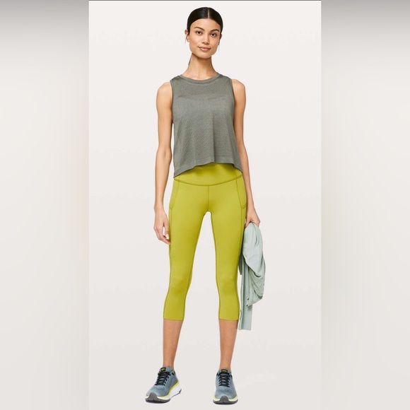 Lululemon Fast and Free Crop II 19"
*Nulux - Picture 1 of 15